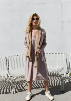 KLEID OVERSIZE