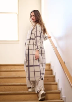 LANGE CARDIGAN M/ WASSERFALL