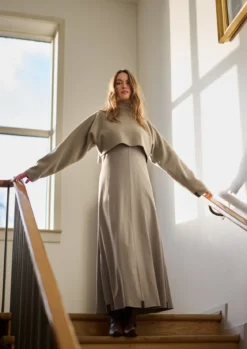 LANGE KLEID W/SCHMUCK