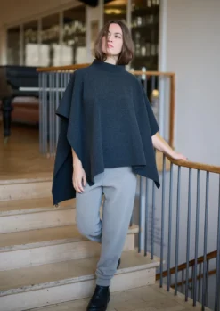 PONCHO