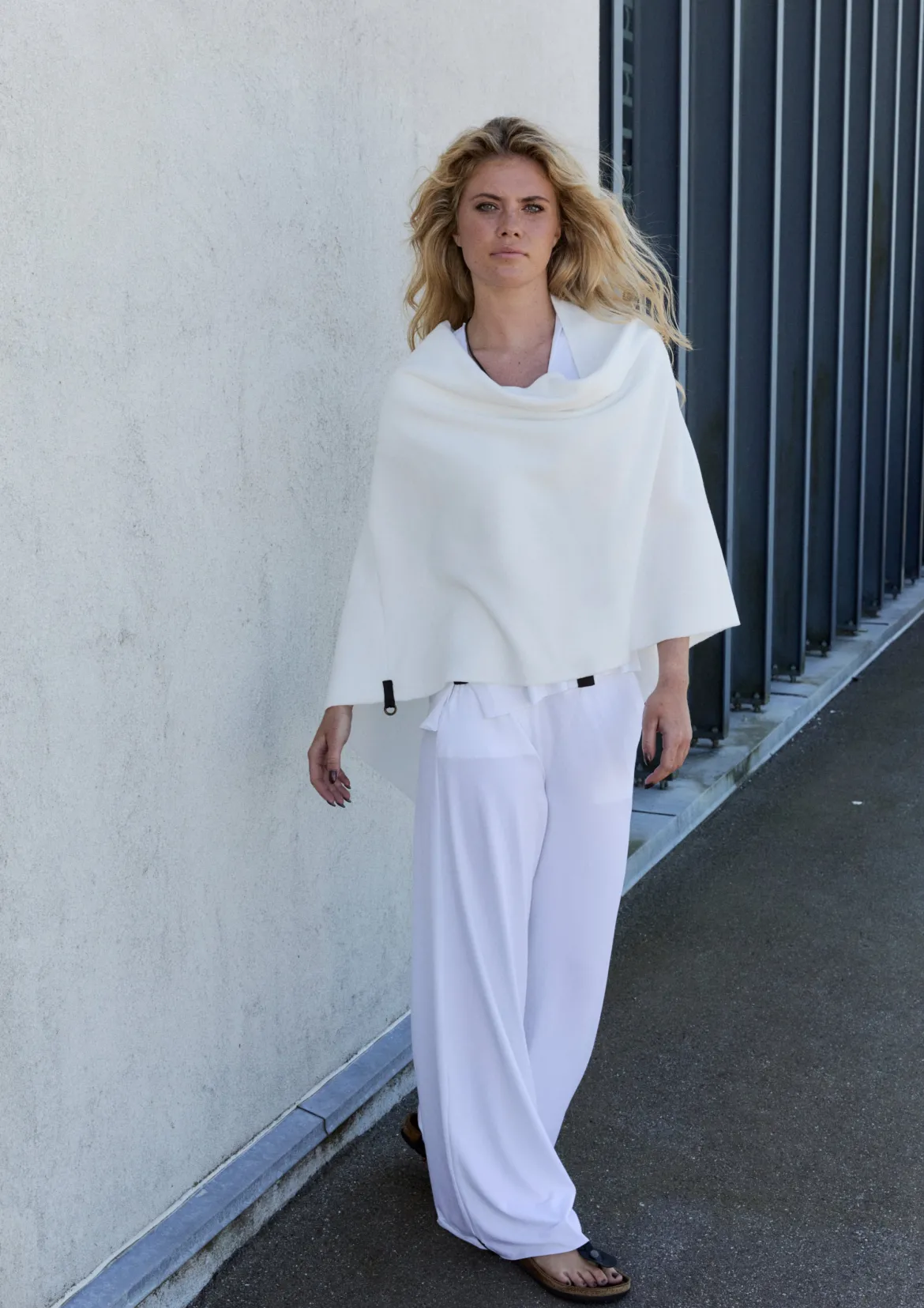 PONCHO