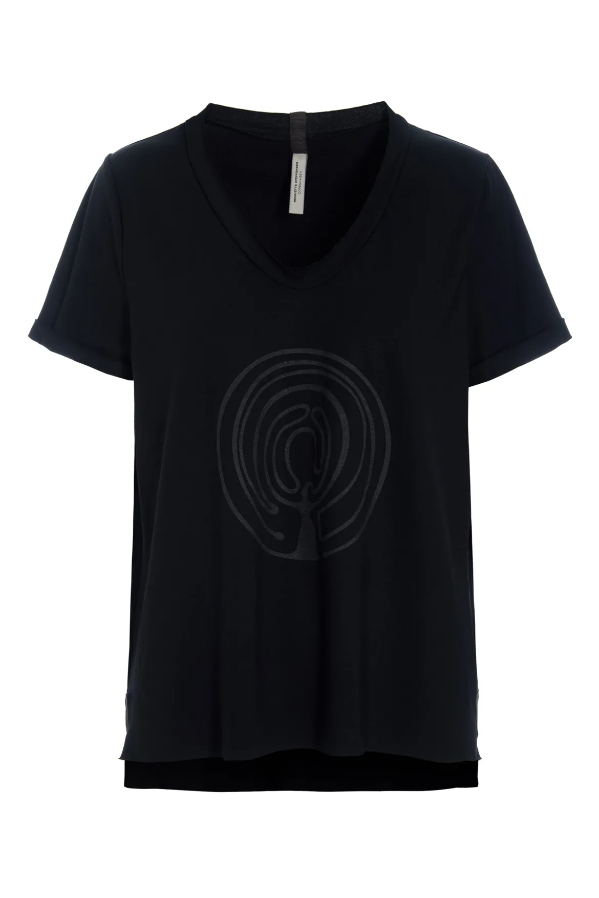 V-NECK-TEE EMBRACE